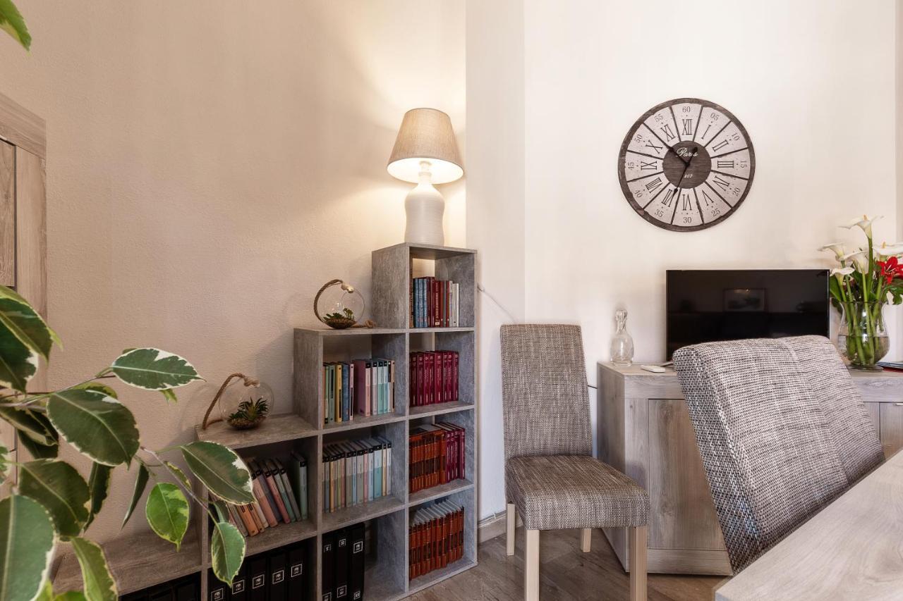 A Su Santu Nigola Apartment เบาเนย์ ภายนอก รูปภาพ